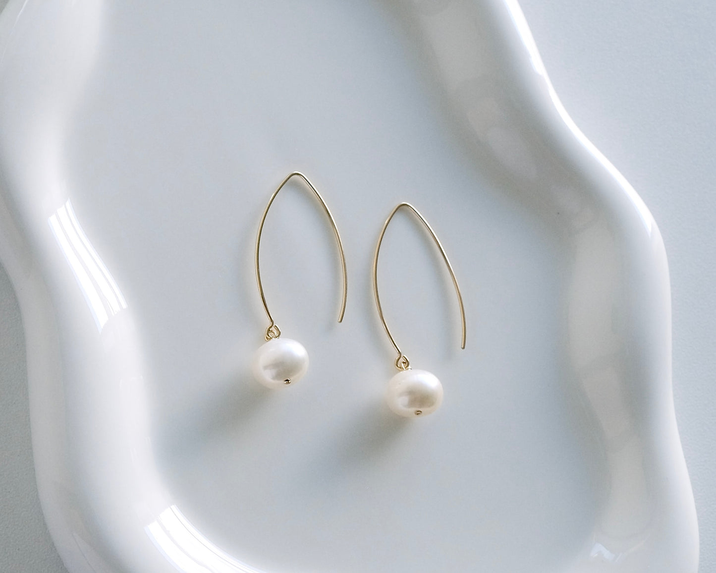 Grace V Pearl Earrings