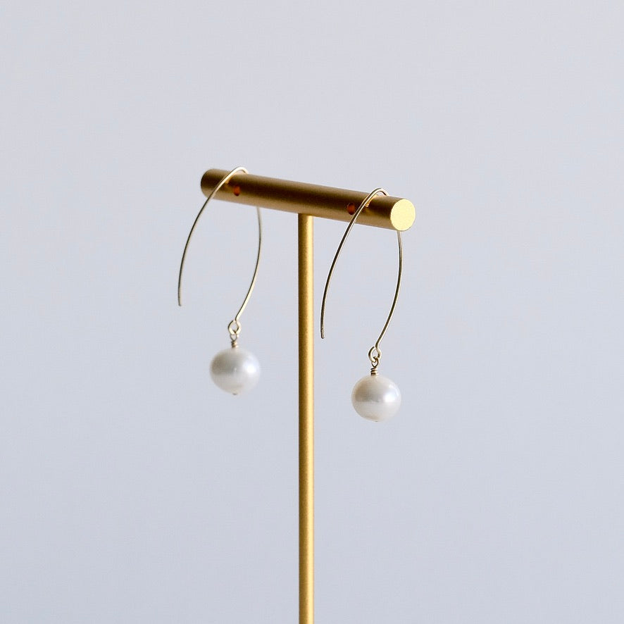 Grace V Pearl Earrings