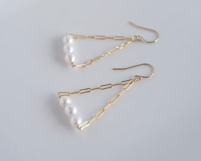 Grace Pearl Earrings