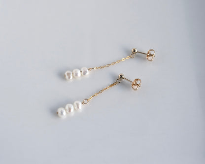 3-Line Pearl Earrings